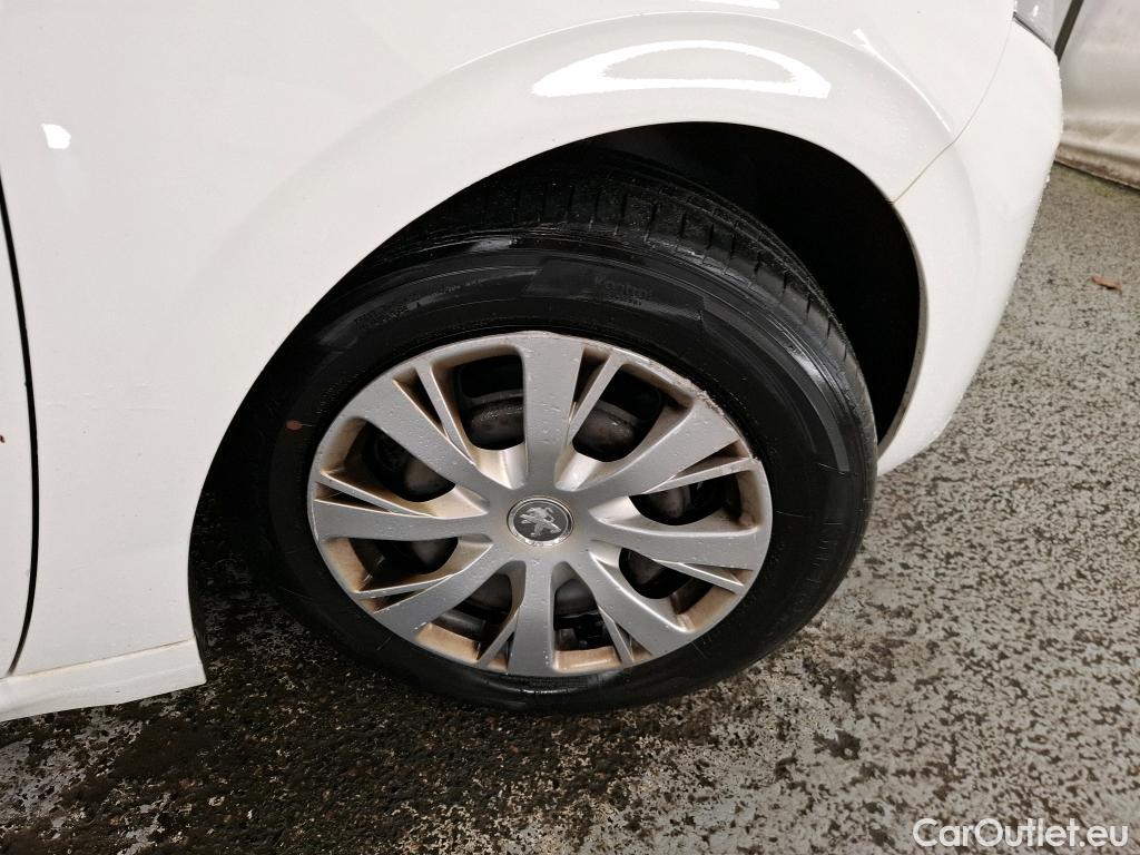  Peugeot  208  Affaire Premium Pack 1.5 HDi 100CV BVM5 E6dT #61