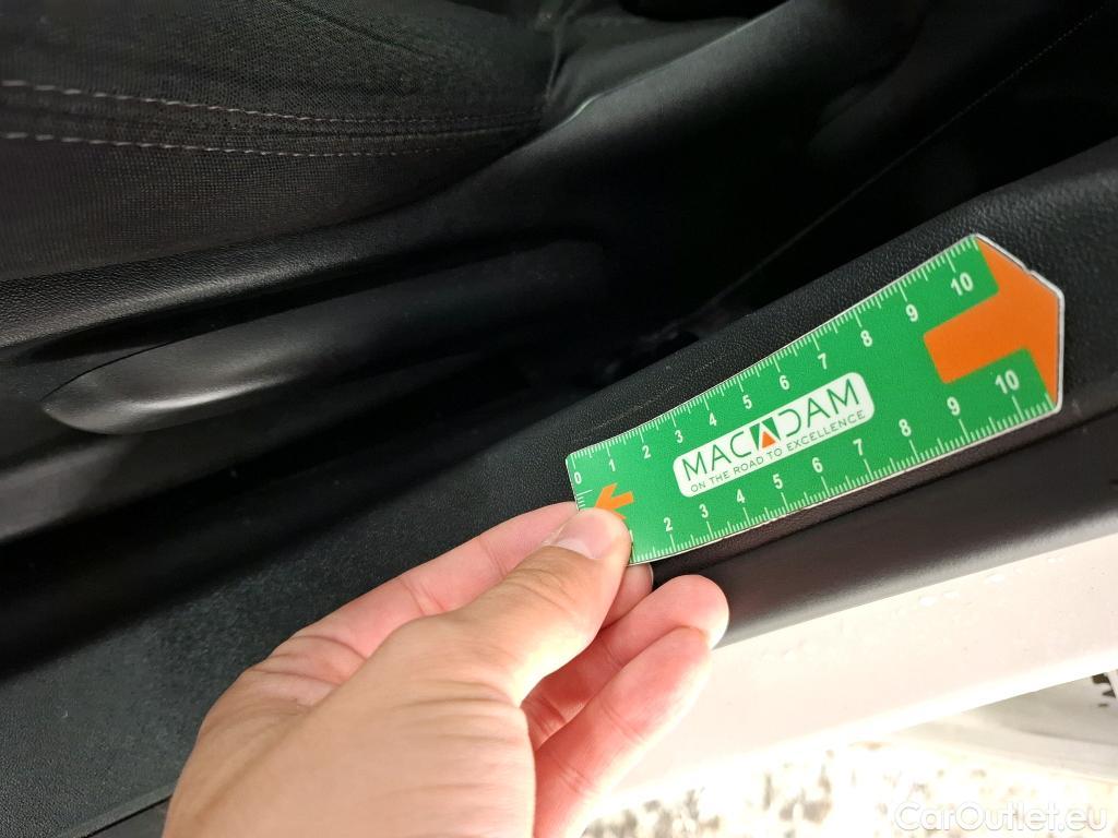  Peugeot  208  Affaire Premium Pack 1.5 HDi 100CV BVM5 E6dT #48