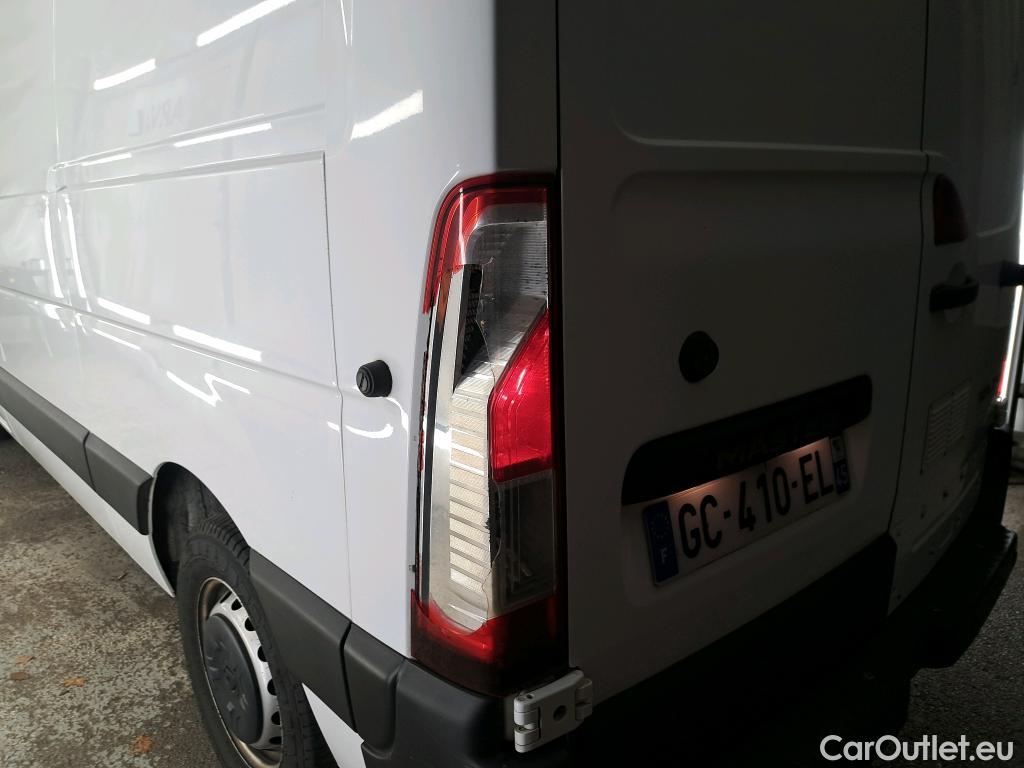  Renault  Master  III Fourgon L2H2 3 5 Grand Confort dCi 135CV BVM6 E6dT #13