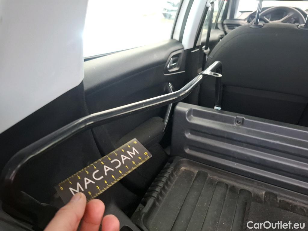  Peugeot  208  Affaire Premium Pack 1.5 HDi 100CV BVM5 E6dT #16