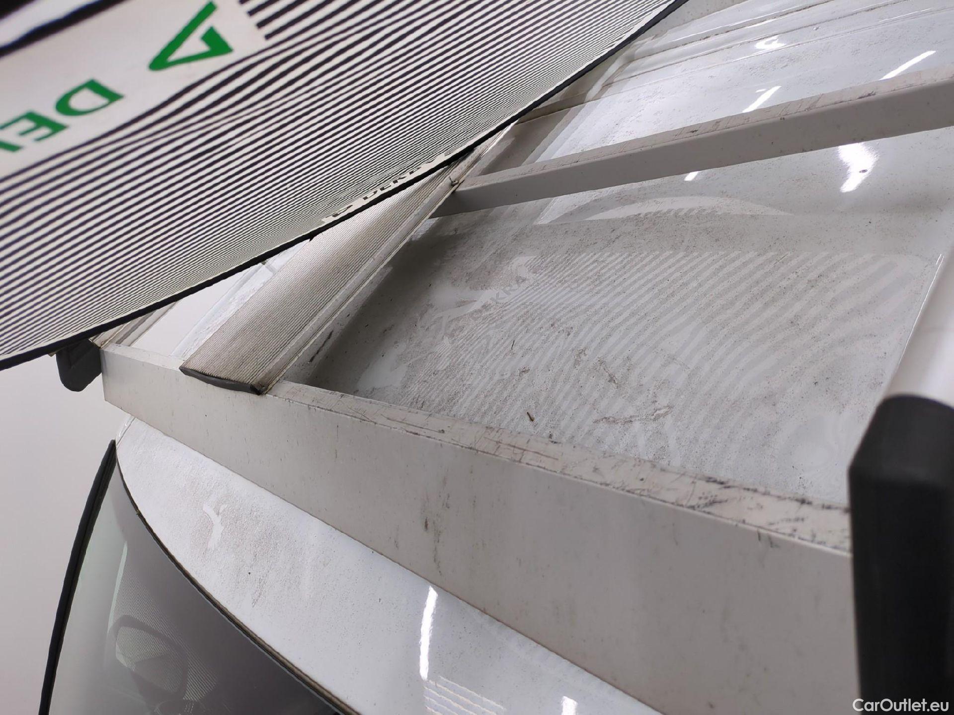  Renault  Trafic RENAULT  / 2019 / 4P / Fourgon tole NV FG GCF L1H1 1000 dCi 120 #55