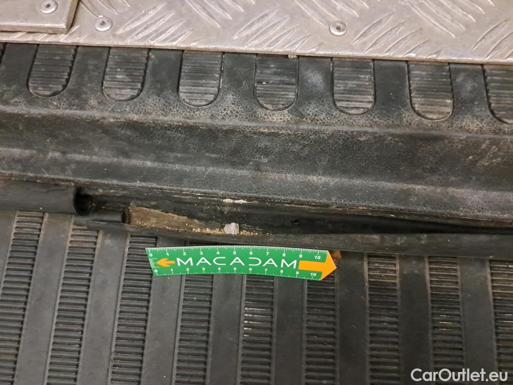  Renault  Master  III Fourgon L2H2 3 5 Grand Confort dCi 135CV BVM6 E6dT #15