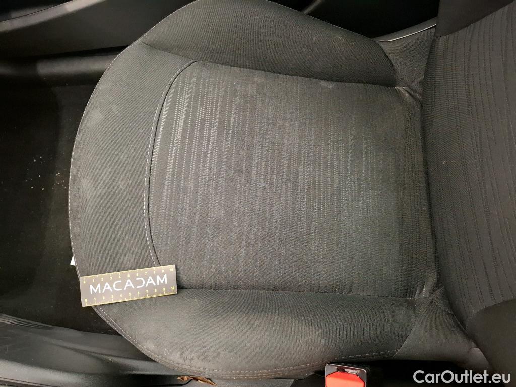  Peugeot  208  Affaire Premium Pack 1.5 HDi 100CV BVM5 E6dT #34