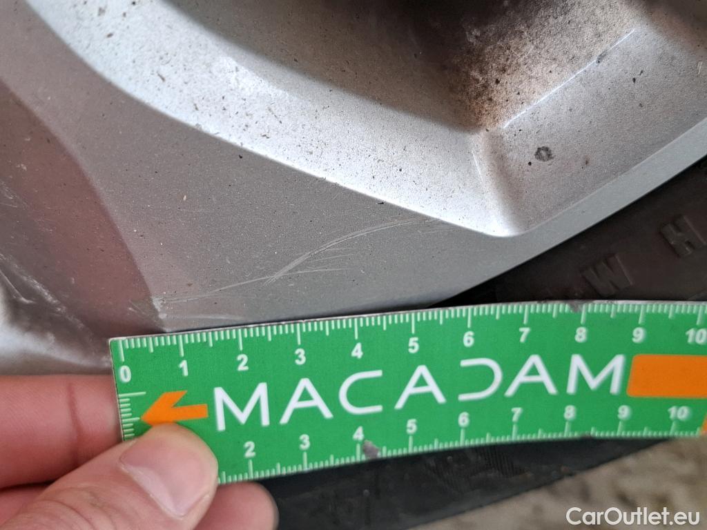  Renault  Megane RENAULT Mégane Société VU 5p Berline Air Nav 2P Blue dCi 95 #17