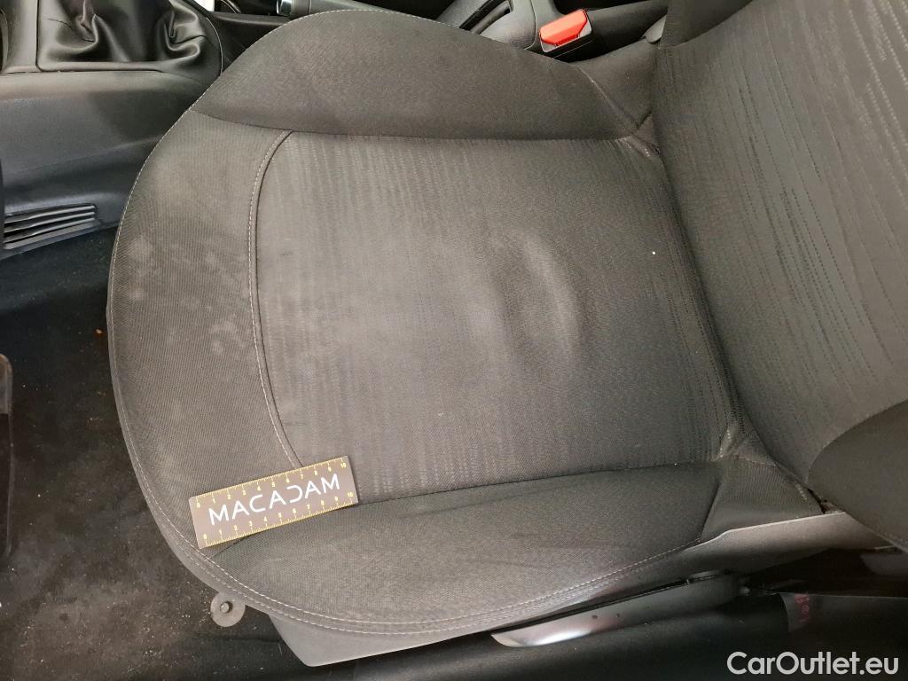  Peugeot  208  Affaire Premium Pack 1.5 HDi 100CV BVM5 E6dT #36