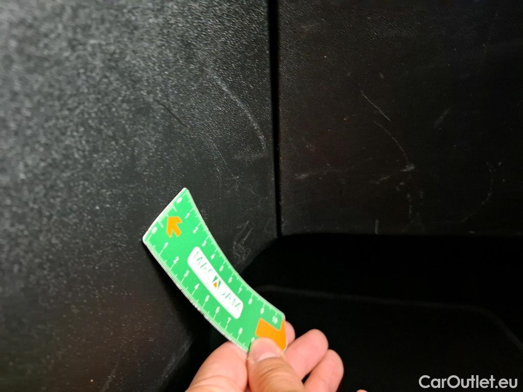  Peugeot  208  Affaire Premium Pack 1.5 HDi 100CV BVM5 E6dT #50