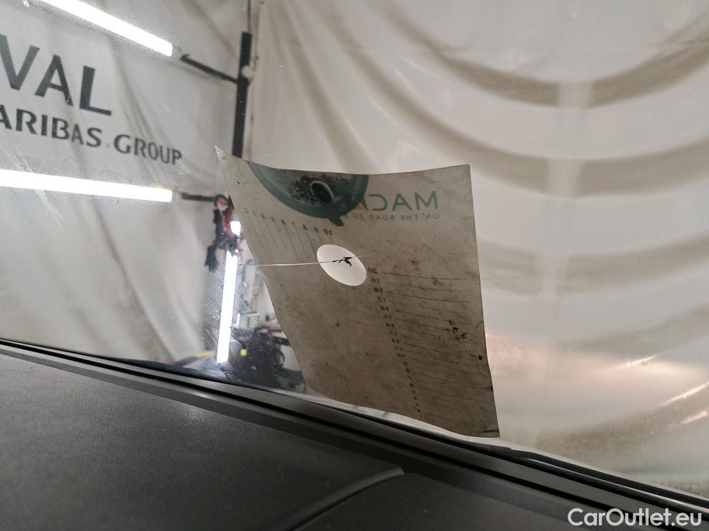  Renault  Master  III Fourgon L2H2 3 5 Grand Confort dCi 135CV BVM6 E6dT #4