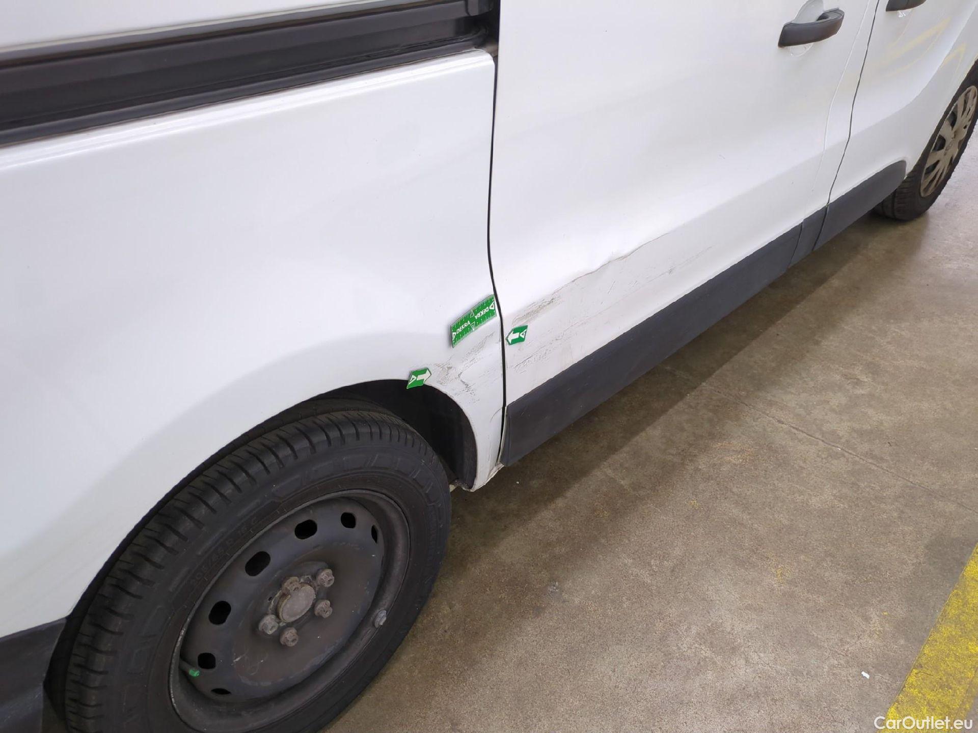  Renault  Trafic RENAULT  / 2019 / 4P / Fourgon tole NV FG GCF L1H1 1000 dCi 120 #17