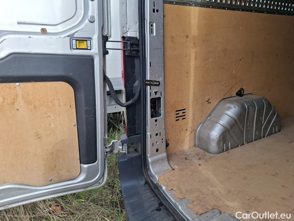  Ford  Transit  Fourgon 310 L3 Trend 2.0 TDCi 105CV BVM6 E6 #41