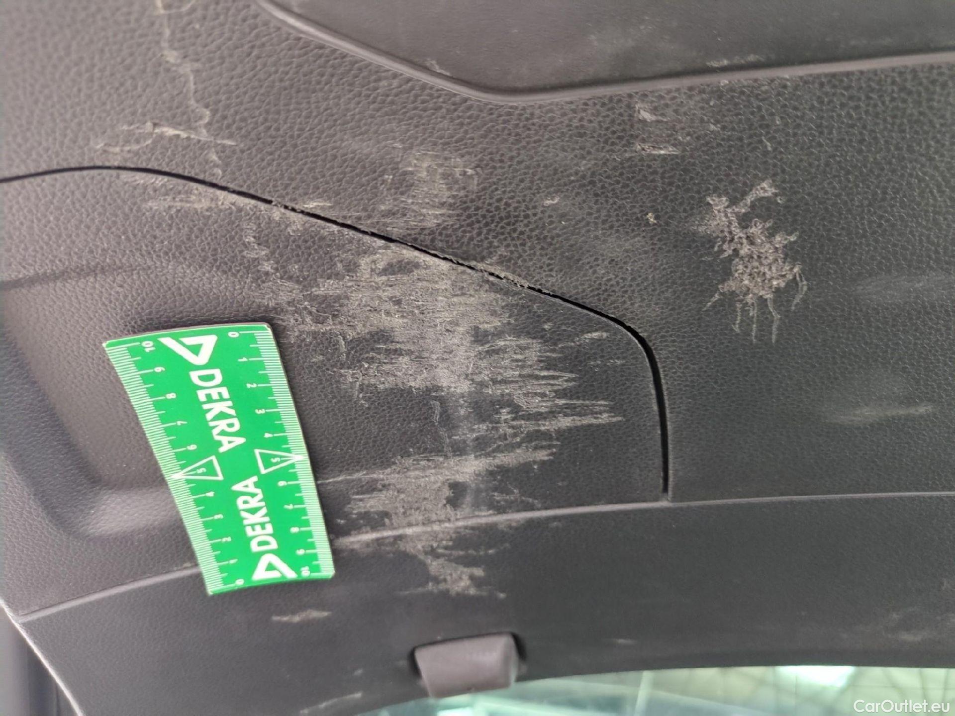  Seat  ATECA SEAT  / 2020 / 5P / SUV 1.0 TSI 115 S&S Style Business TVU #14