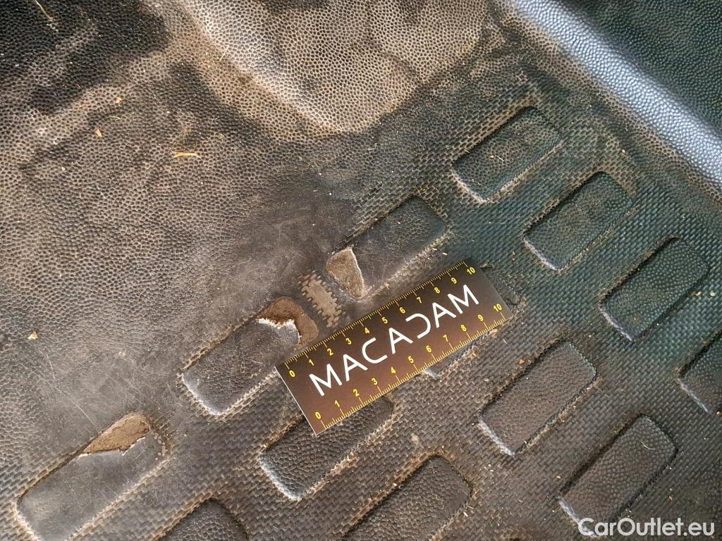  Citroen  Jumpy  Fourgon Club M 1.5 BlueHDi 100CV BVM6 E6d #32