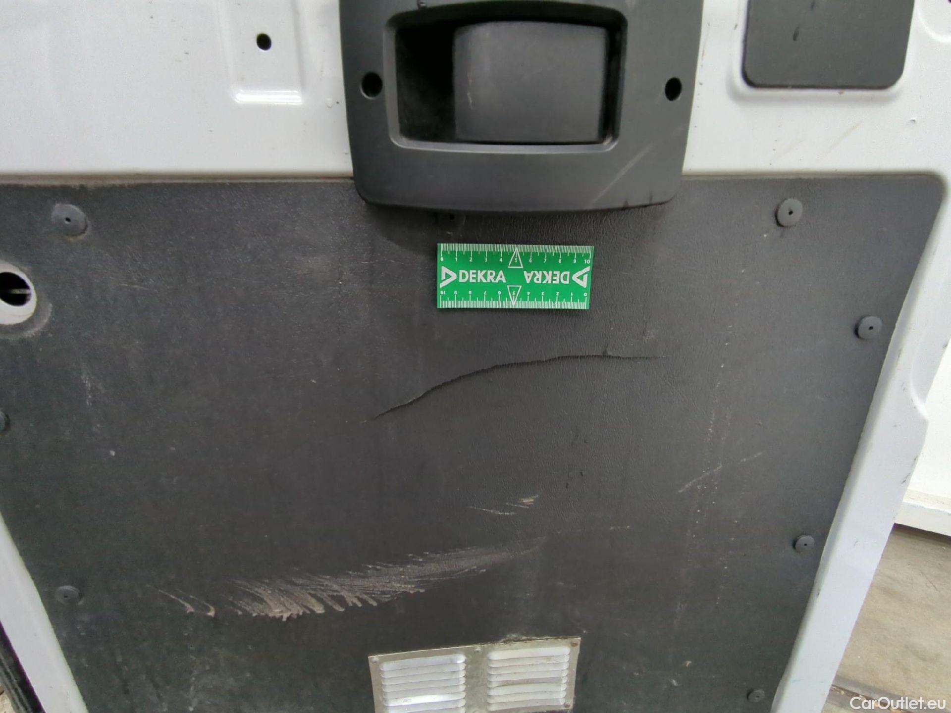  Peugeot  Boxer  Fourgon Surélevé 333 L2H2 Premium BlueHDi 120 Stop&Start 120CV BVM6 #6