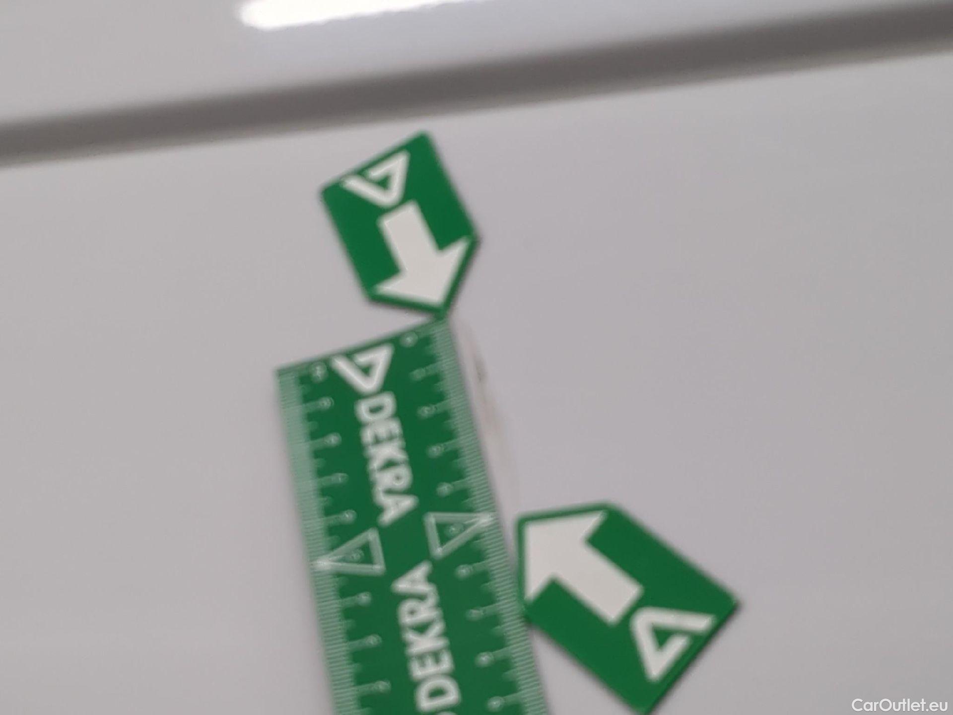  Peugeot  Boxer  Fourgon Surélevé 333 L2H2 Premium BlueHDi 120 Stop&Start 120CV BVM6 #9