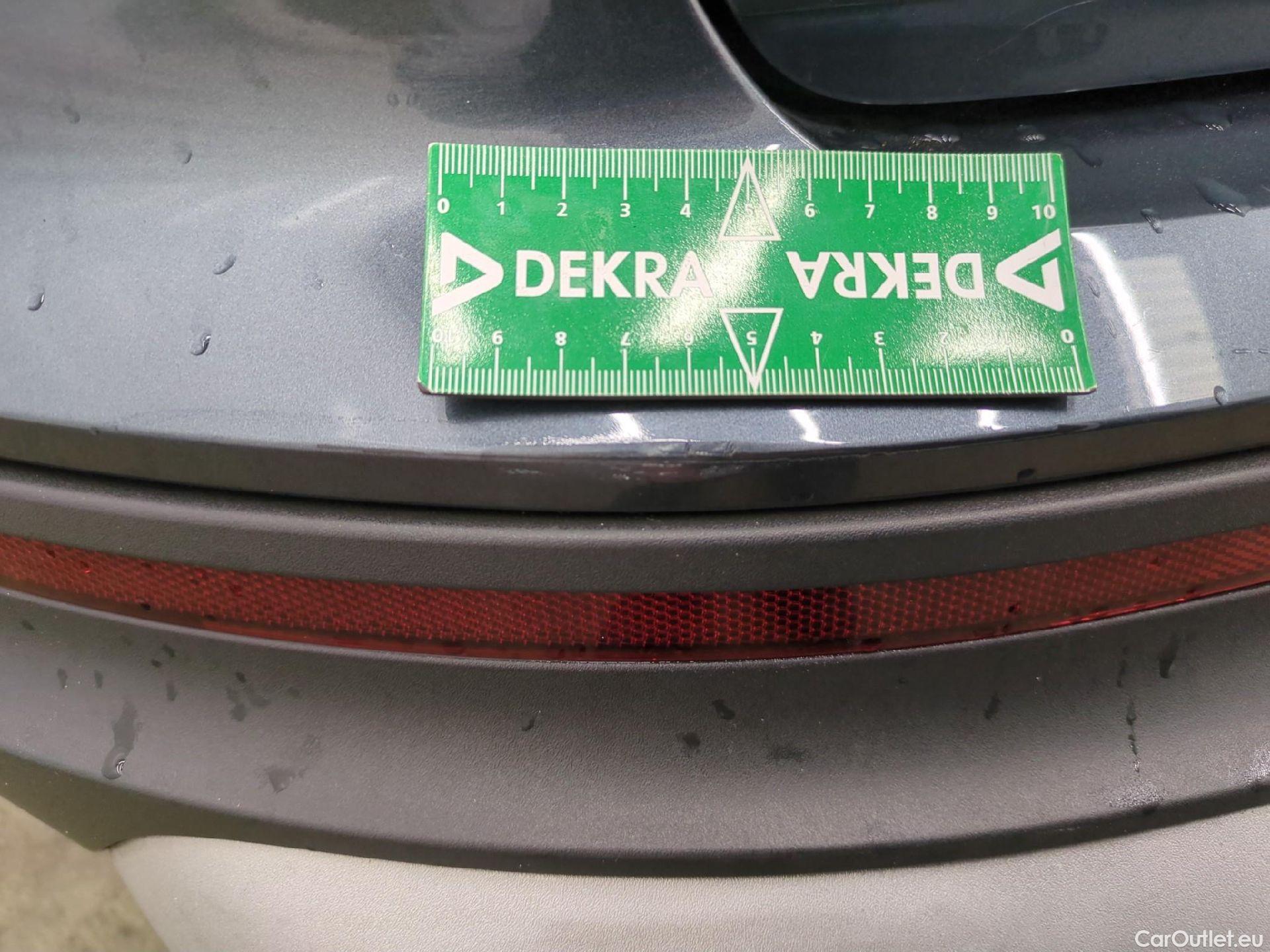  Seat  ATECA SEAT  / 2020 / 5P / SUV 1.0 TSI 115 S&S Style Business TVU #43