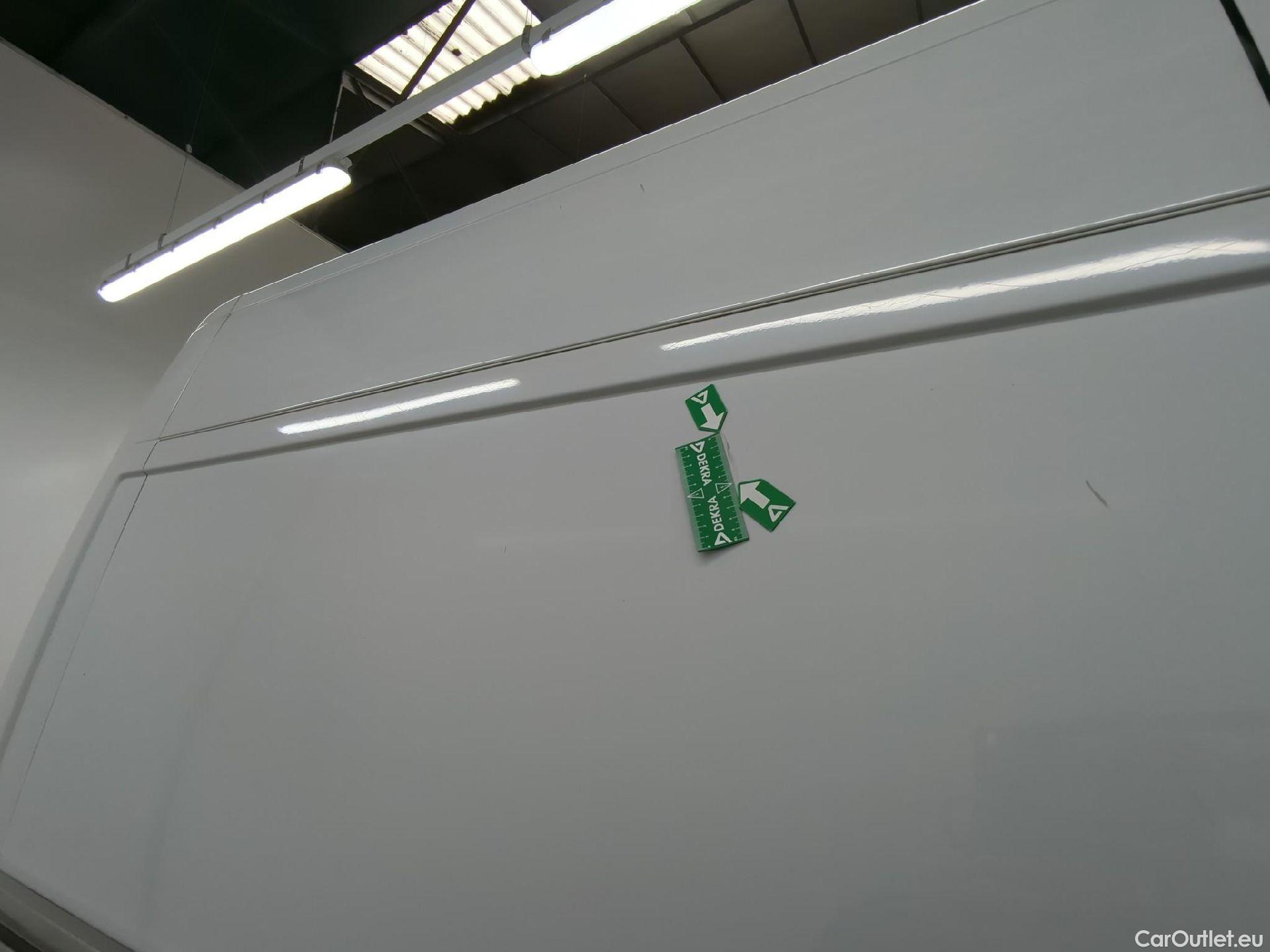  Peugeot  Boxer  Fourgon Surélevé 333 L2H2 Premium BlueHDi 120 Stop&Start 120CV BVM6 #11