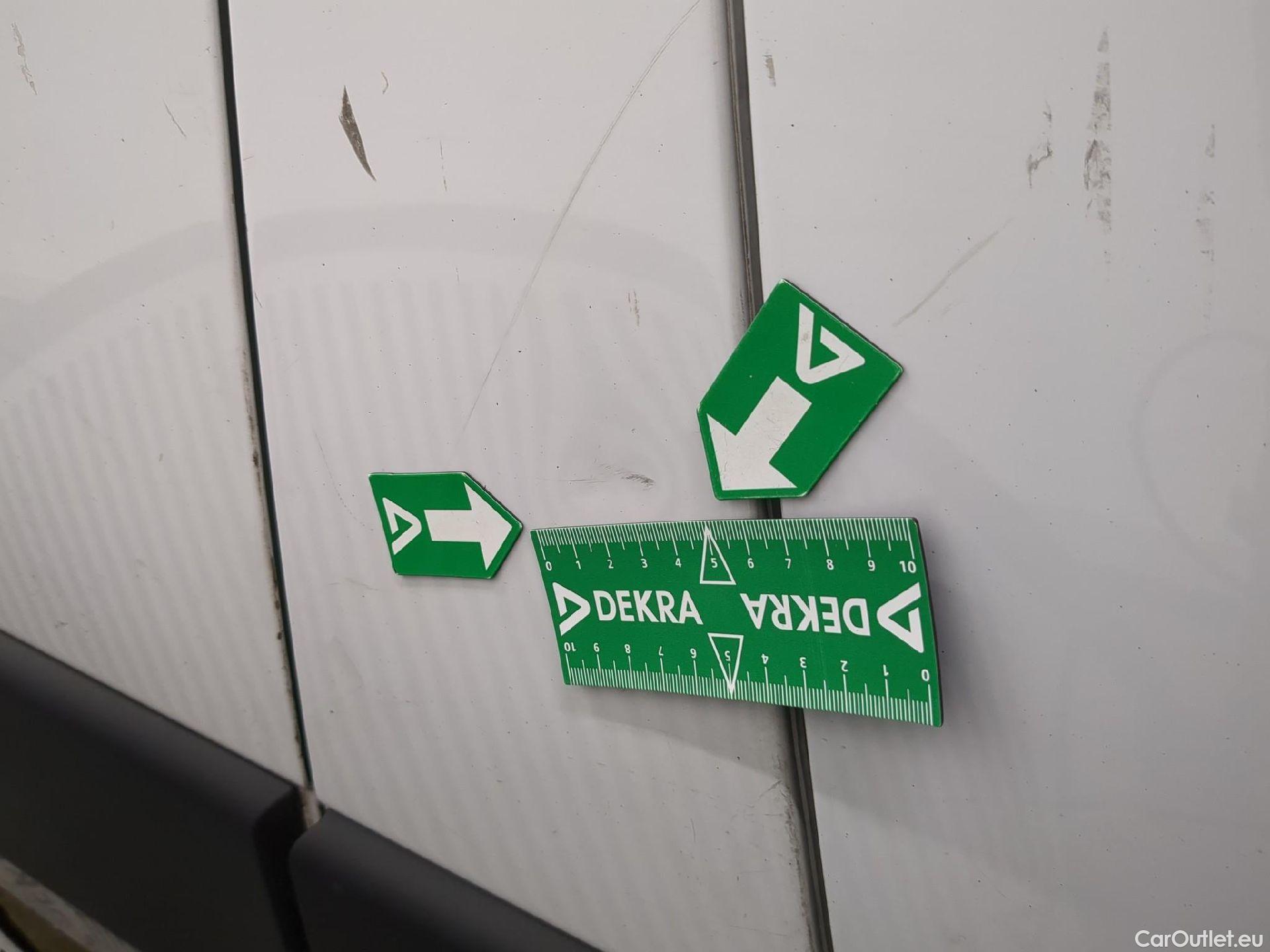  Peugeot  Boxer  Fourgon Surélevé 333 L2H2 Premium BlueHDi 120 Stop&Start 120CV BVM6 #16