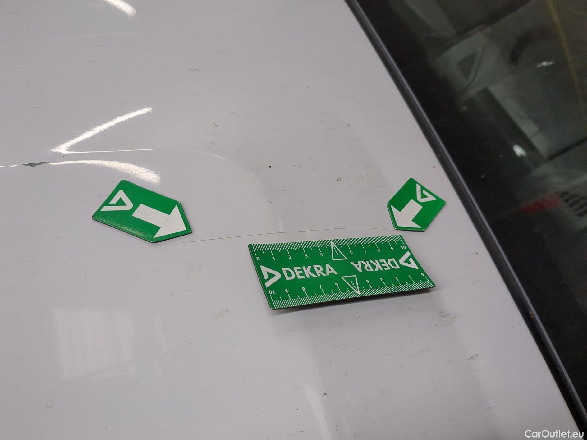  Peugeot  Boxer  Fourgon Surélevé 333 L2H2 Premium BlueHDi 120 Stop&Start 120CV BVM6 #17