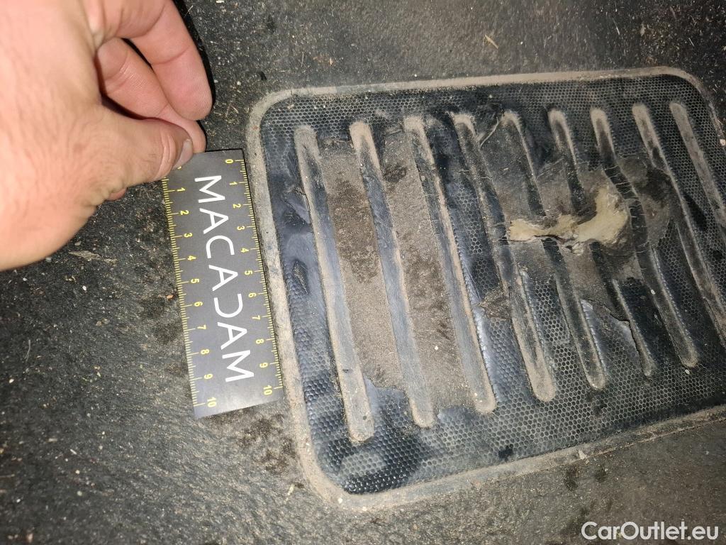  Citroen  C3  Société Feel 1.5 BlueHDI 100CV BVM6 E6dT #6