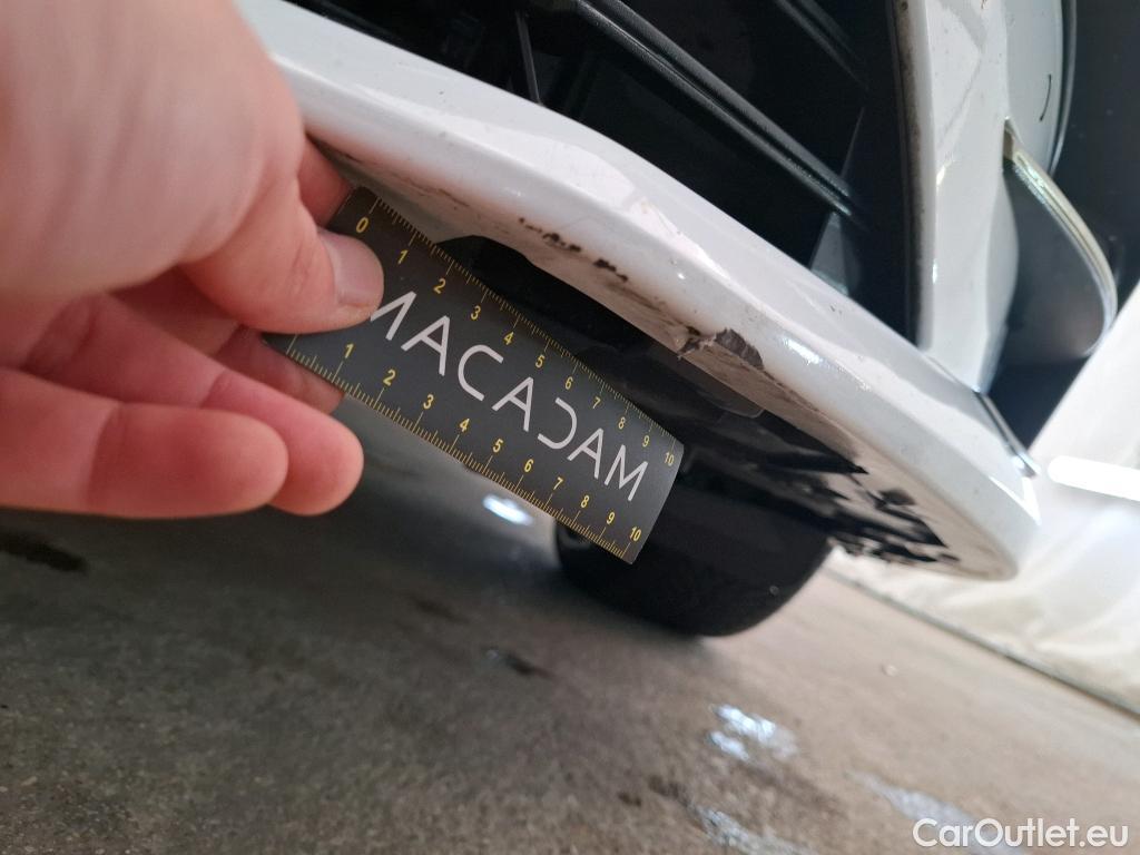  Renault  Megane  IV Berline 5pt. Société Air Nav 1.5 dCi 90CV BVM6 E6 #13