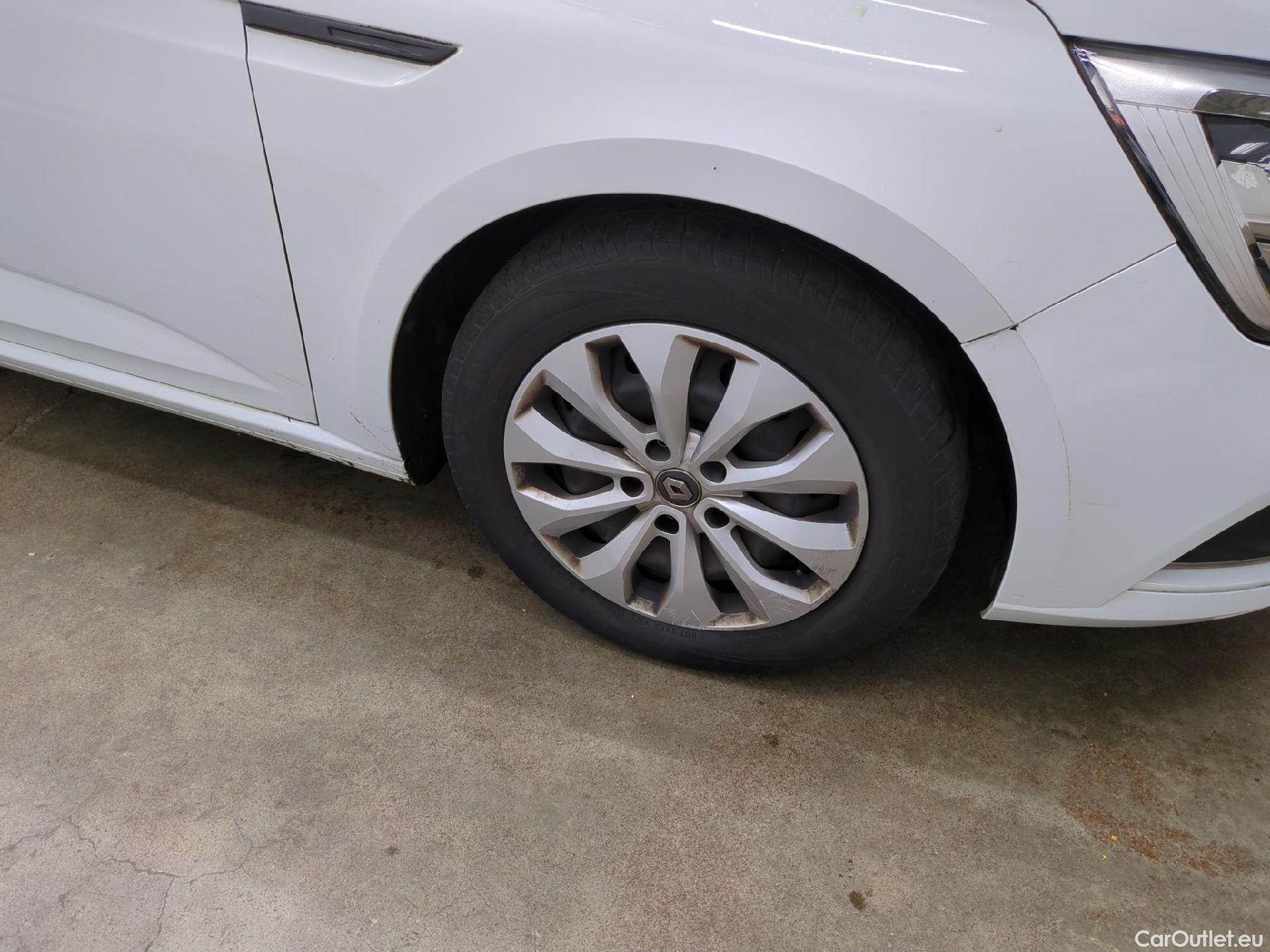  Renault  Megane  IV Berline 5pt. Société Air Nav 1.5 dCi 90CV BVM6 E6 #6