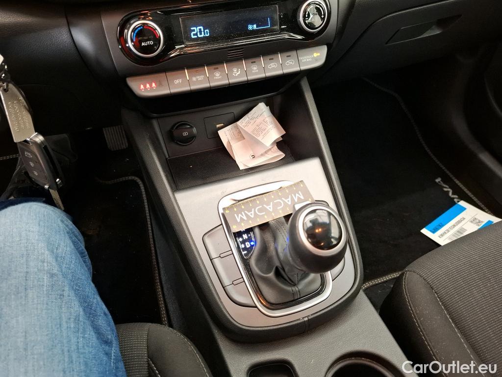  Hyundai  Konna HYUNDAI Kona / 2020 / 5P / SUV 1.6 HYBRID 141 BUSINESS HEV #1