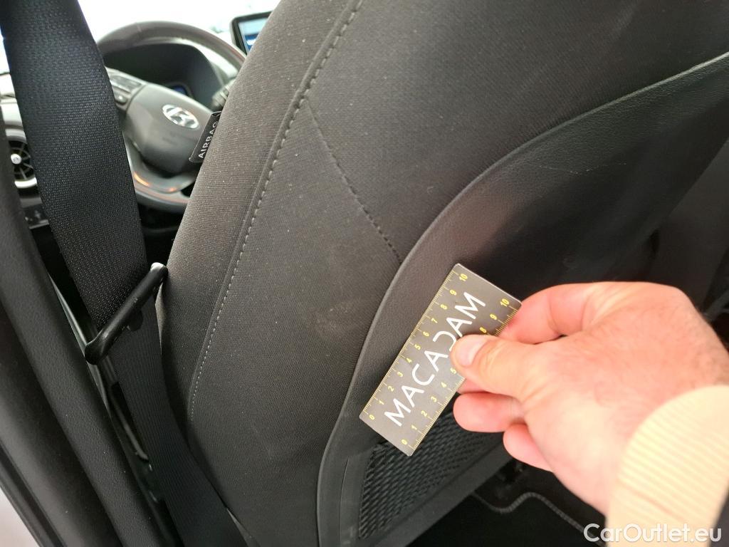  Hyundai  Konna HYUNDAI Kona / 2020 / 5P / SUV 1.6 HYBRID 141 BUSINESS HEV #4