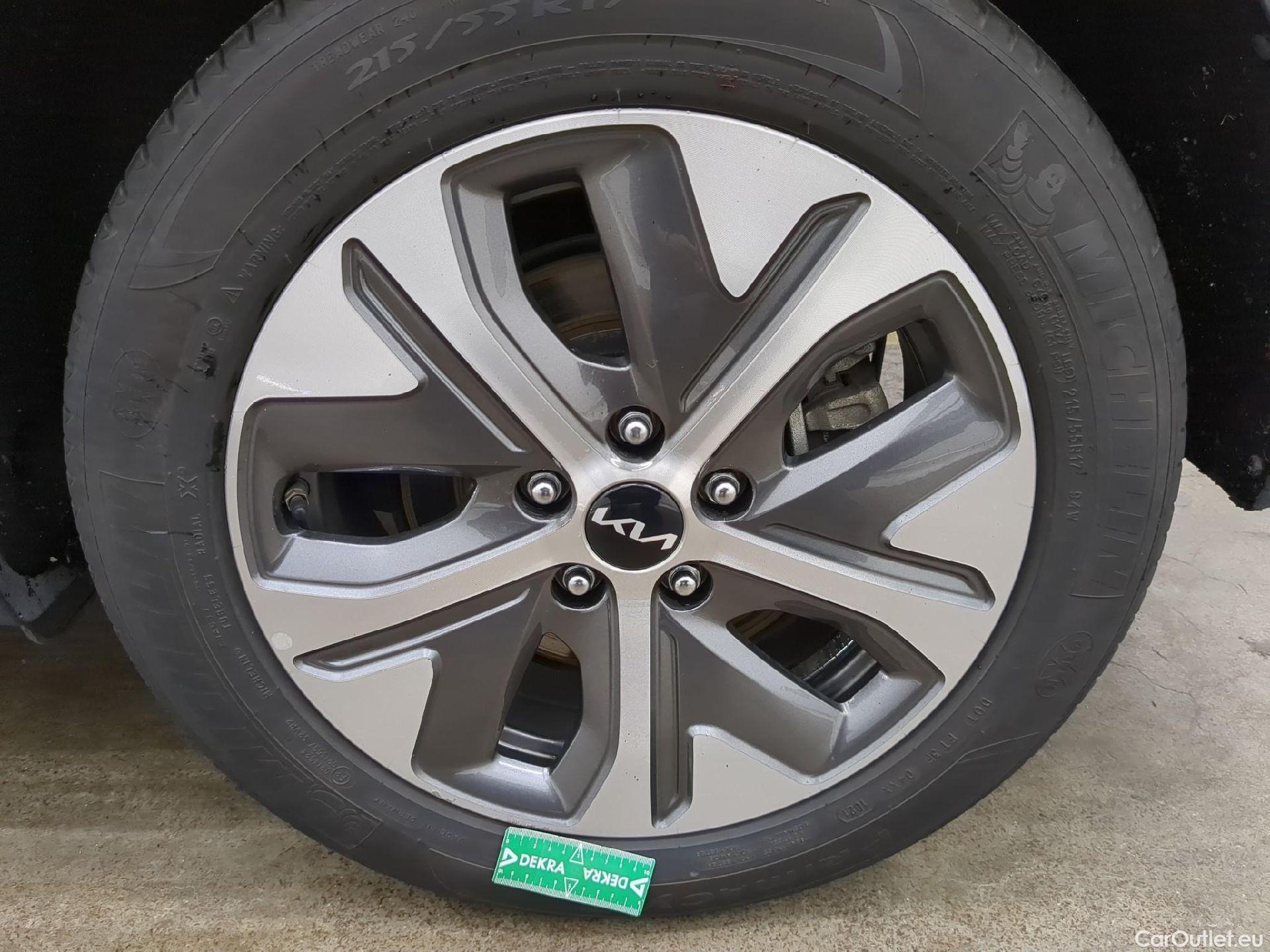  KIA  Niro  e- Premium 64kWh BVA #13