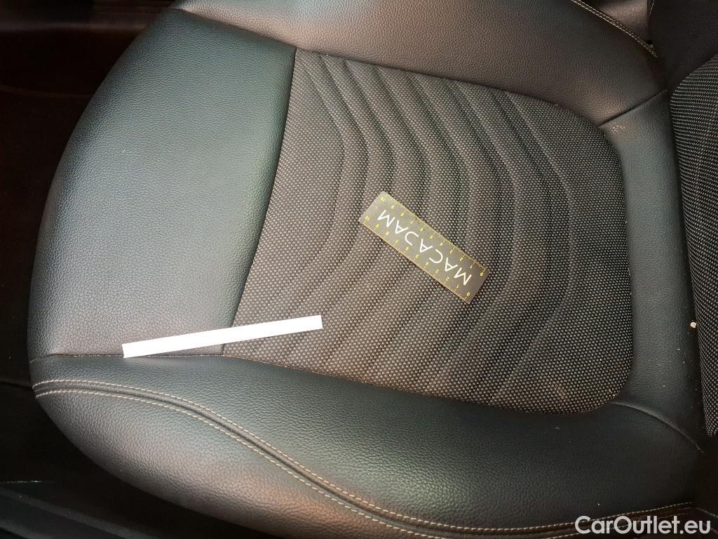  Mercedes  A-Klasse MERCEDES-BENZ Classe A Compact / 2018 / 5P / Berline A 200 d Business Line 8G-DCT #59