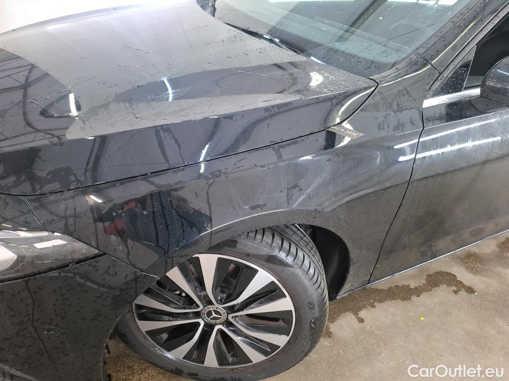  Mercedes  A-Klasse MERCEDES-BENZ Classe A Compact / 2018 / 5P / Berline A 200 d Business Line 8G-DCT #21