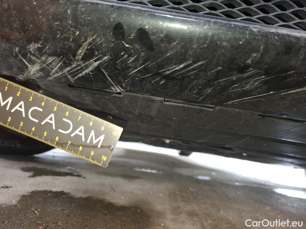  Mercedes  A-Klasse MERCEDES-BENZ Classe A Compact / 2018 / 5P / Berline A 200 d Business Line 8G-DCT #36