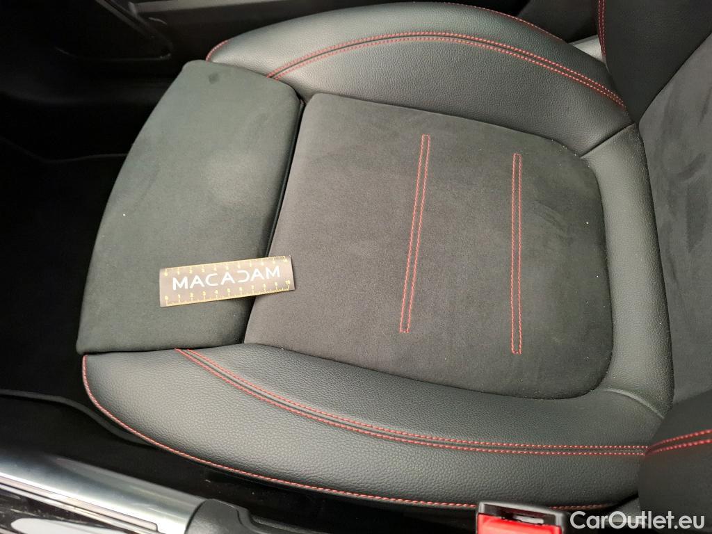  Mercedes  GLA MERCEDES-BENZ  / 2020 / 5P / SUV 1.3  200 AMG LINE DCT #4