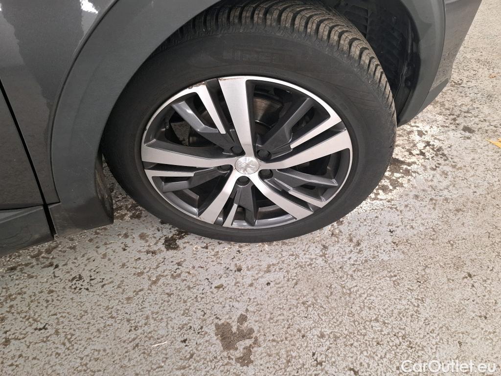  Peugeot  5008  Allure 1.2 PureTech 130CV BVA8 7 Sieges E6d #17