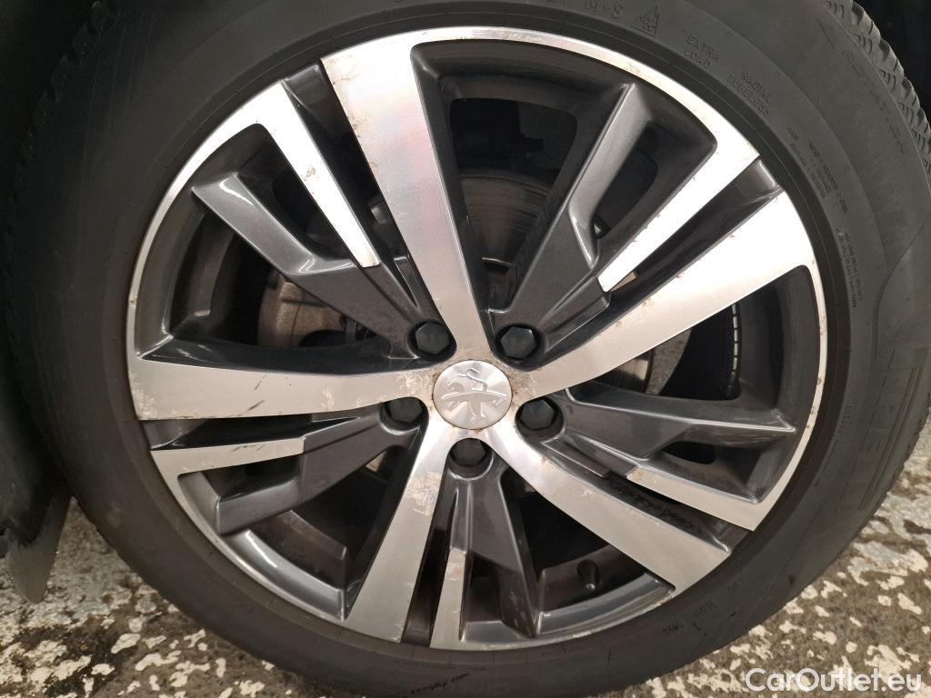  Peugeot  5008  Allure 1.2 PureTech 130CV BVA8 7 Sieges E6d #4