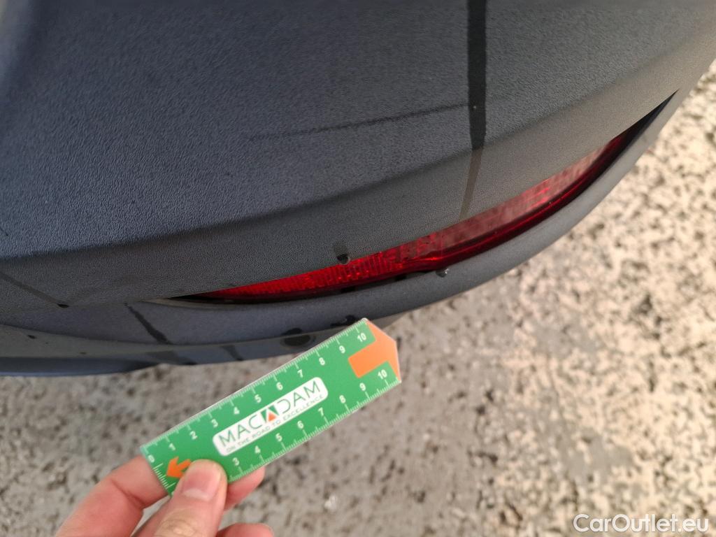  Peugeot  5008  Allure 1.2 PureTech 130CV BVA8 7 Sieges E6d #31