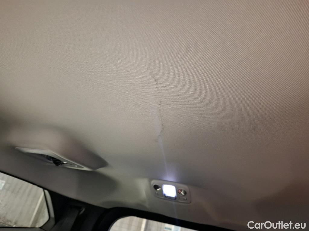  Peugeot  5008  Allure 1.2 PureTech 130CV BVA8 7 Sieges E6d #34