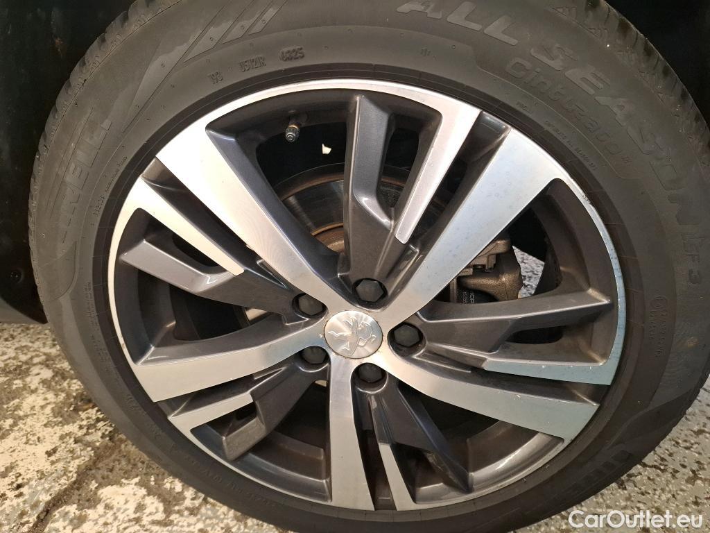  Peugeot  5008  Allure 1.2 PureTech 130CV BVA8 7 Sieges E6d #9