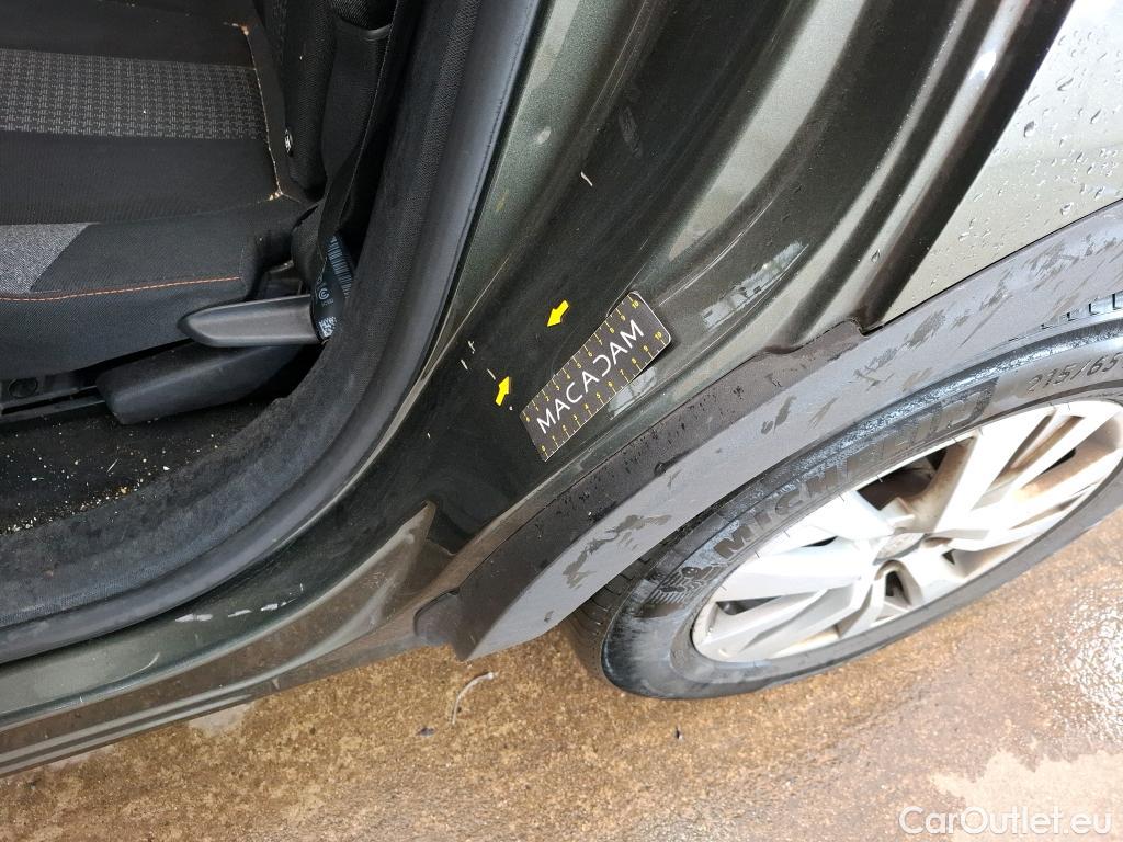  Peugeot  5008  Active Business 1.2 PureTech 130CV BVA8 E6d #6