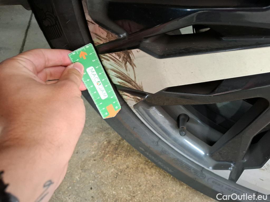  Peugeot  5008  Active Business 1.2 PureTech 130CV BVA8 7 Sieges E6d #5