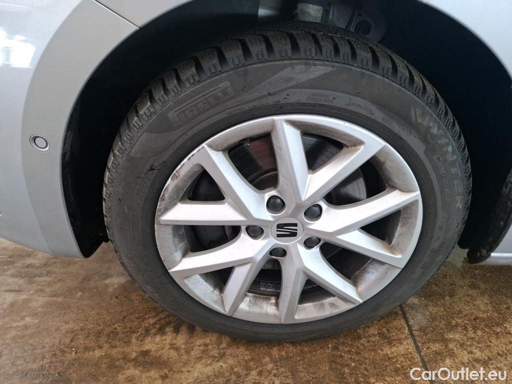  Seat  Leon SEAT  Sportstourer / 2020 / 5P / Break 2.0 TDI 150 DSG S&S Style Business #11