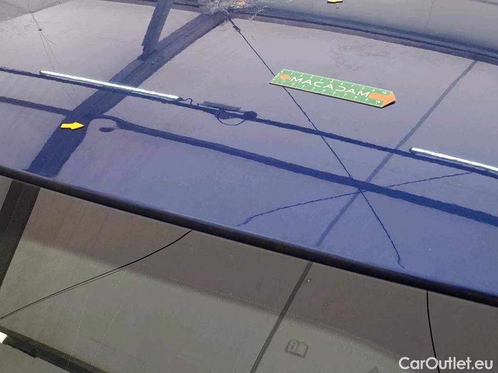  Renault  Kadjar RENAULT  / 2018 / 5P / Crossover Business TCe 140 EDC FAP - 21 #12