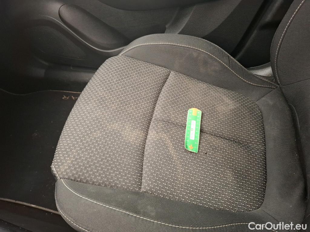  Renault  Kadjar RENAULT  / 2018 / 5P / Crossover Evolution dCi 115 EDC #14