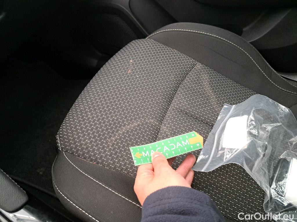  Renault  Kadjar RENAULT  / 2018 / 5P / Crossover Business TCe 140 EDC FAP - 21 #63