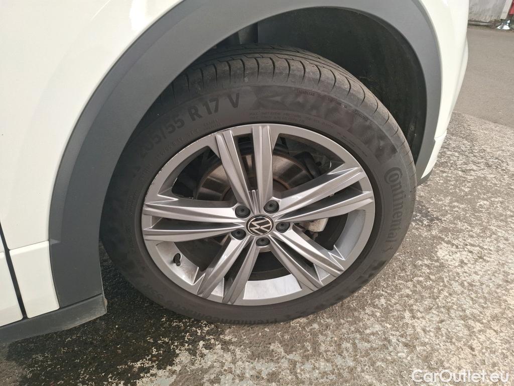  Volkswagen  T-CROSS VOLKSWAGEN  / 2018 / 5P / SUV 1.0 TSI 110ch DSG R-Line(SP) #3