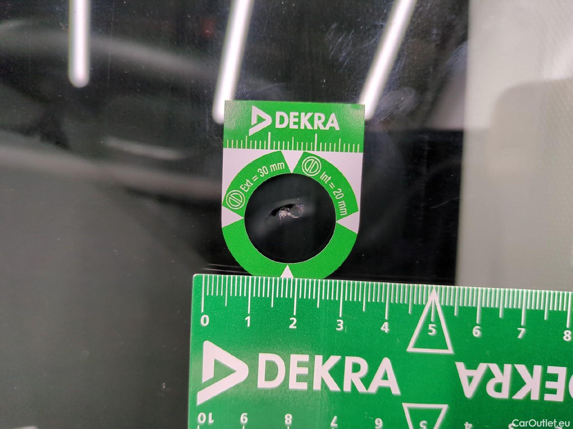  Volkswagen  Tiguan VOLKSWAGEN  / 2020 / 5P / SUV 1.4 eHybrid 245 DSG6 Life Business #6