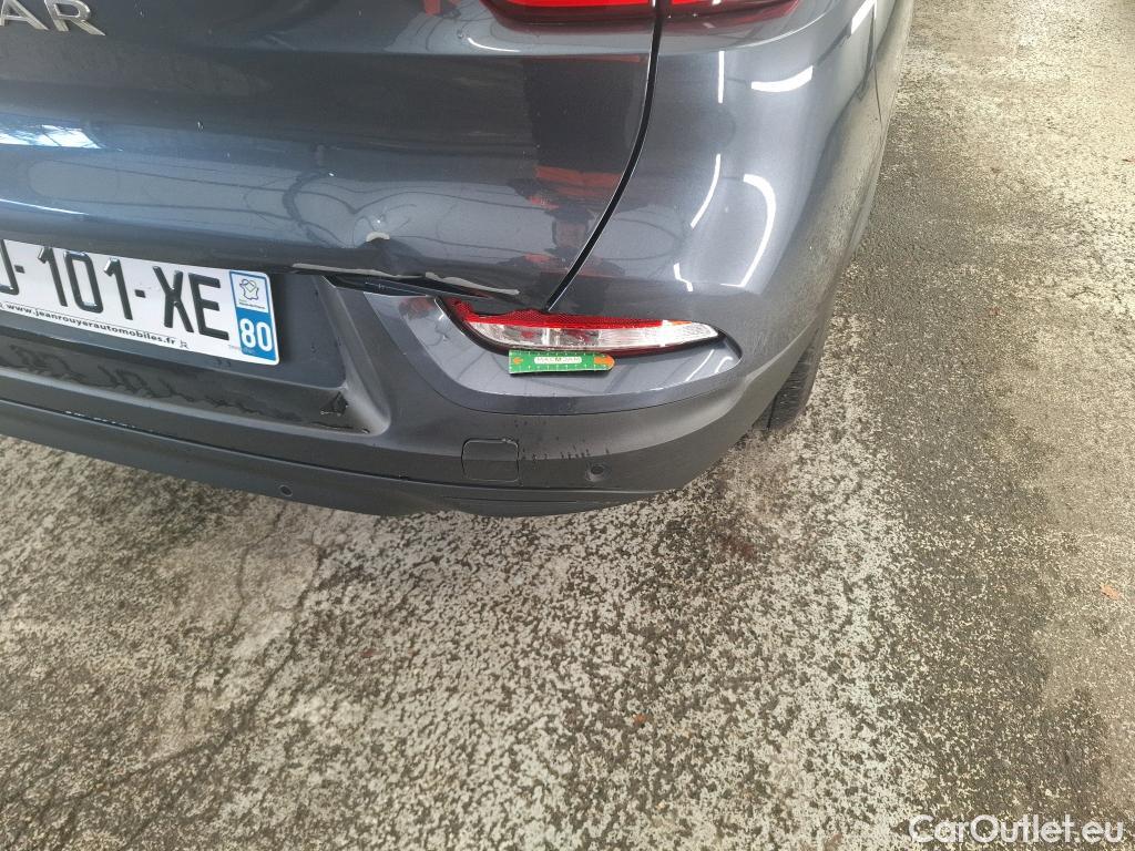  Renault  Kadjar RENAULT  / 2018 / 5P / Crossover Evolution dCi 115 EDC #9