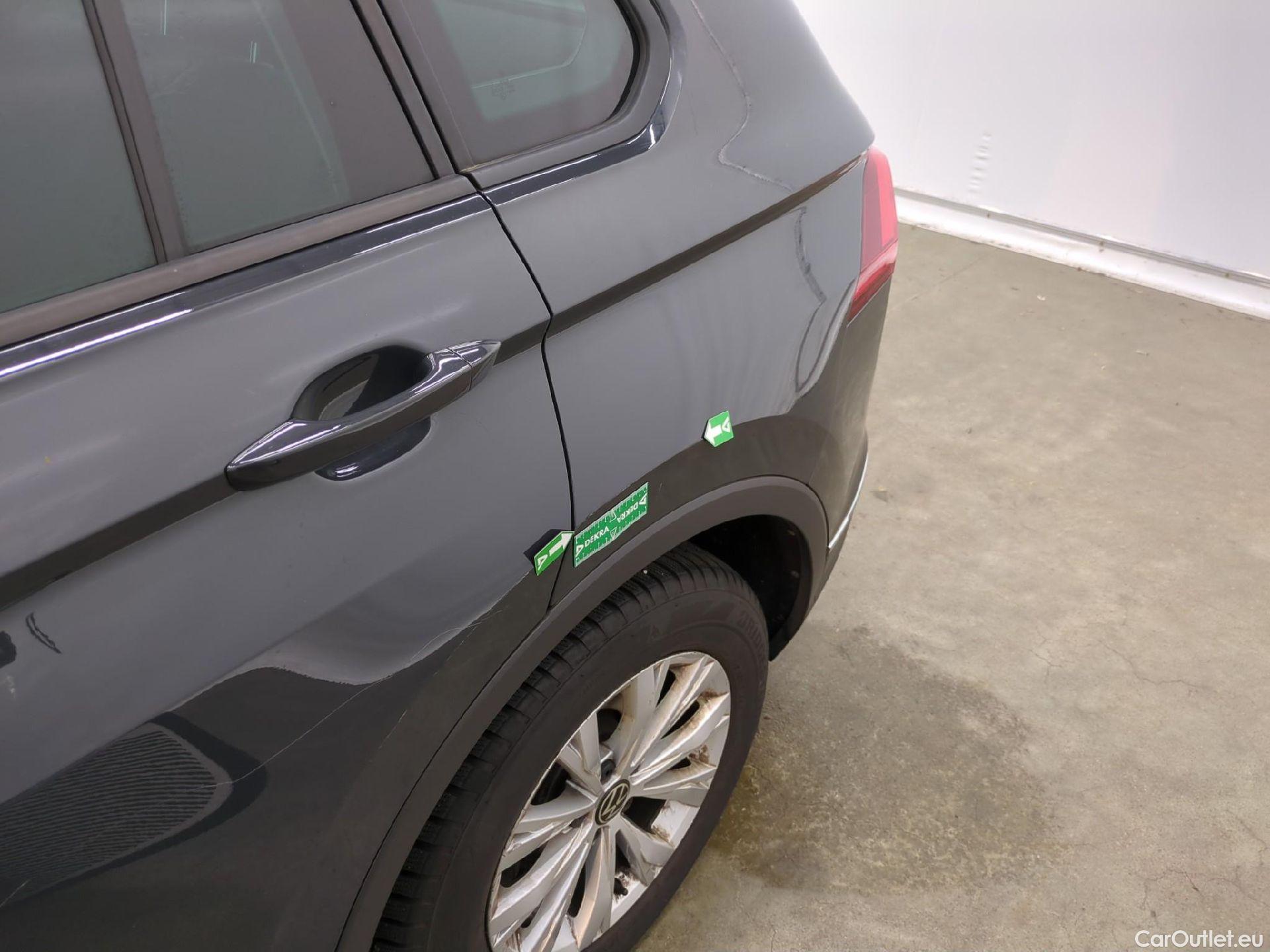  Volkswagen  Tiguan VOLKSWAGEN  / 2020 / 5P / SUV 1.4 eHybrid 245 DSG6 Life Business #38