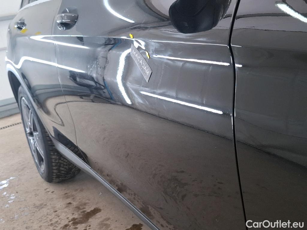  Mercedes  G-Klasee MERCEDES-BENZ GLC / 2019 / 5P / SUV GLC 220 d AMG Line 4Matic #2