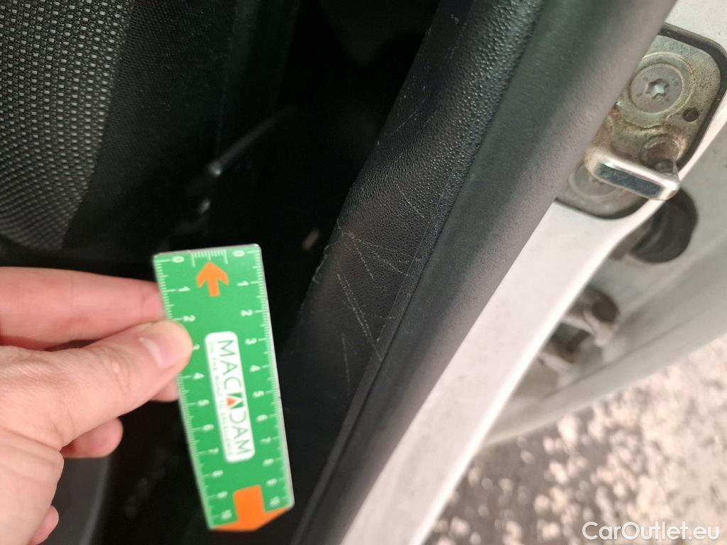  Citroen  C3  Société Feel 1.5 BlueHDI 100CV BVM6 E6d #9