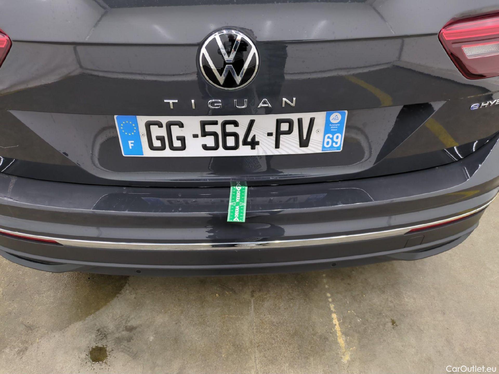  Volkswagen  Tiguan VOLKSWAGEN  / 2020 / 5P / SUV 1.4 eHybrid 245 DSG6 Life Business #44