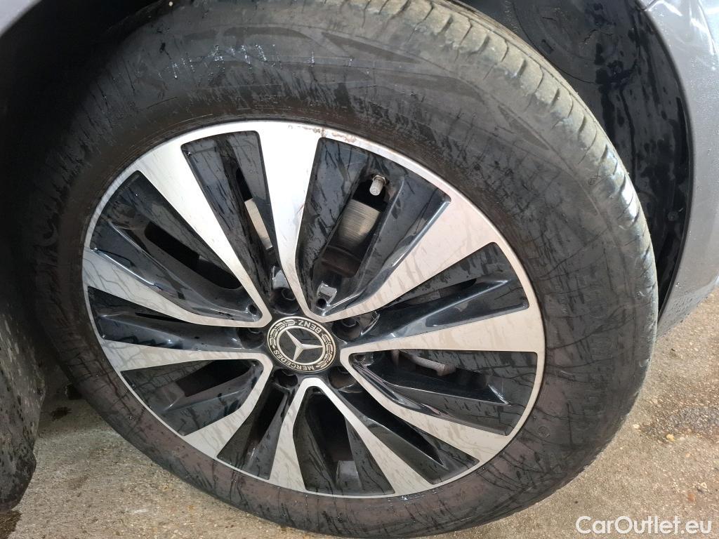  Mercedes  A-Klasse MERCEDES-BENZ Classe A Compact / 2018 / 5P / Berline A 180 Business Line 7G-DCT #11